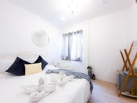 Aora Boutique Hotel Ekkamai Bangkok Bagian luar foto